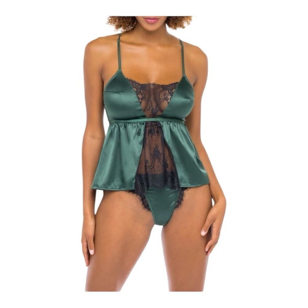 Frederick’s of Hollywood Etta Green Satin Cami/Thong Set 3X/4X